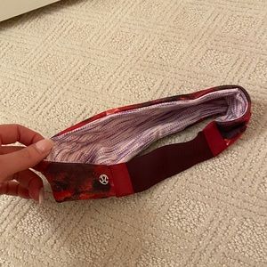 Lululemon reversible headband